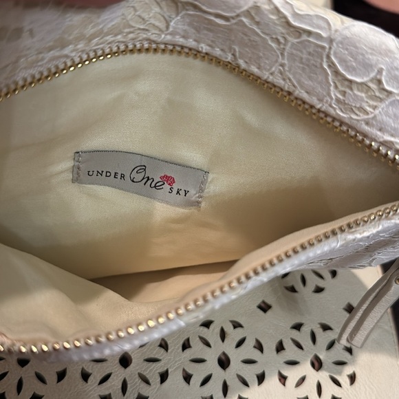 Under One Sky Cream and pink Laser-Cut Tote Bag NWT - Picture 10 of 10